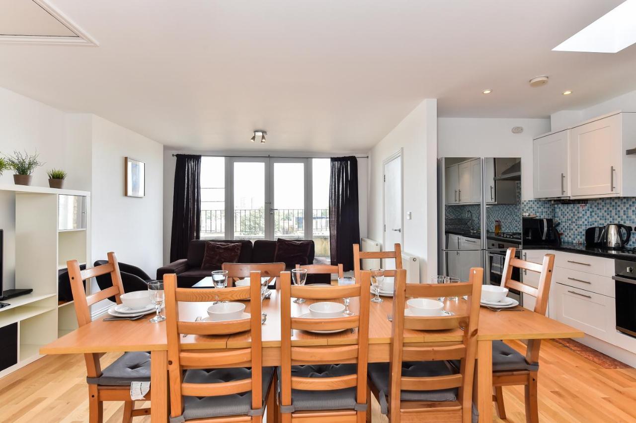 Regents Canal Apartments ロンドン エクステリア 写真